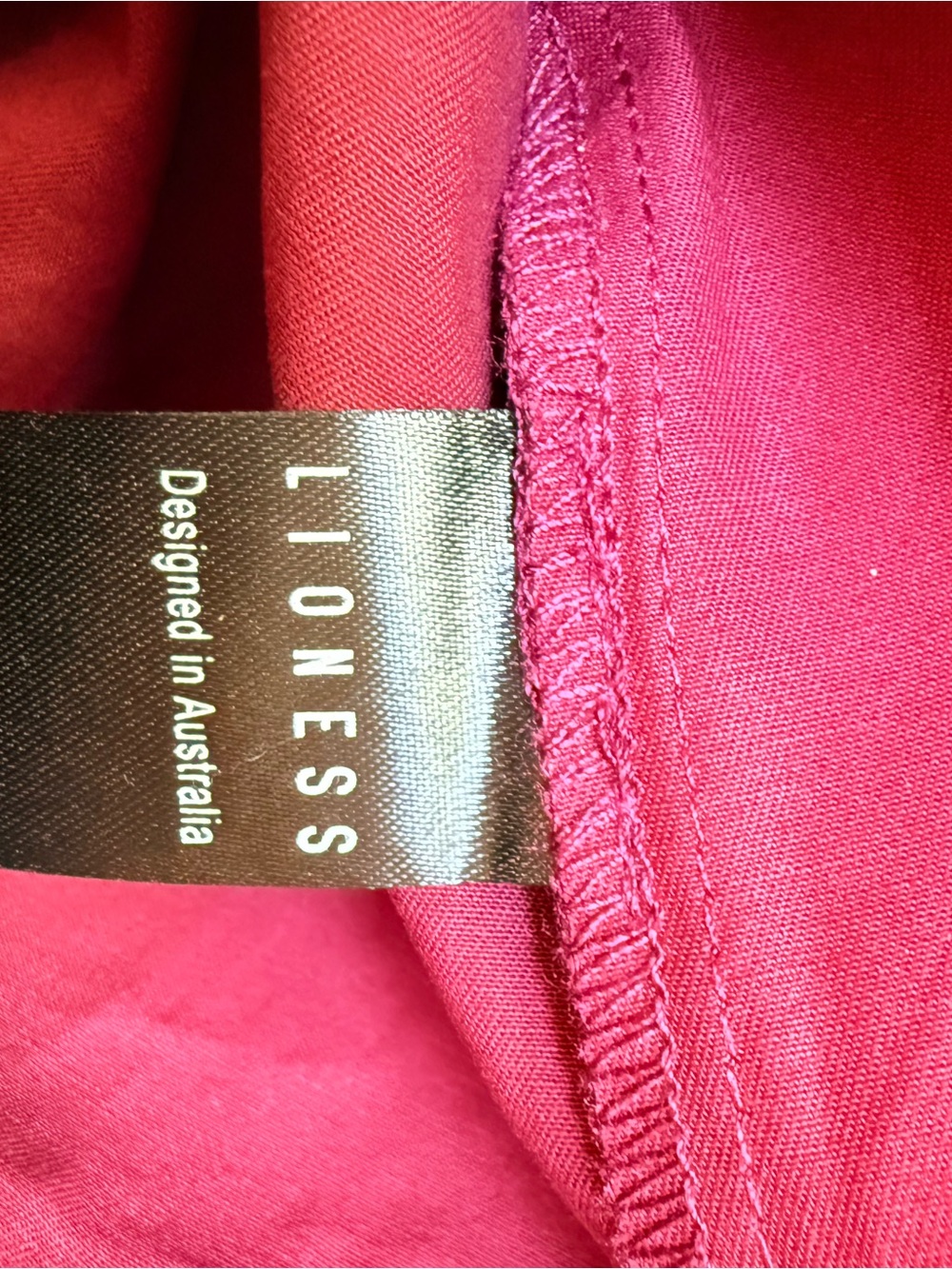 Lioness Burgundy Scoop-Neck Midi Dress NWT - Picture 9 of 11
